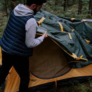 Choose the Best Tent Maker